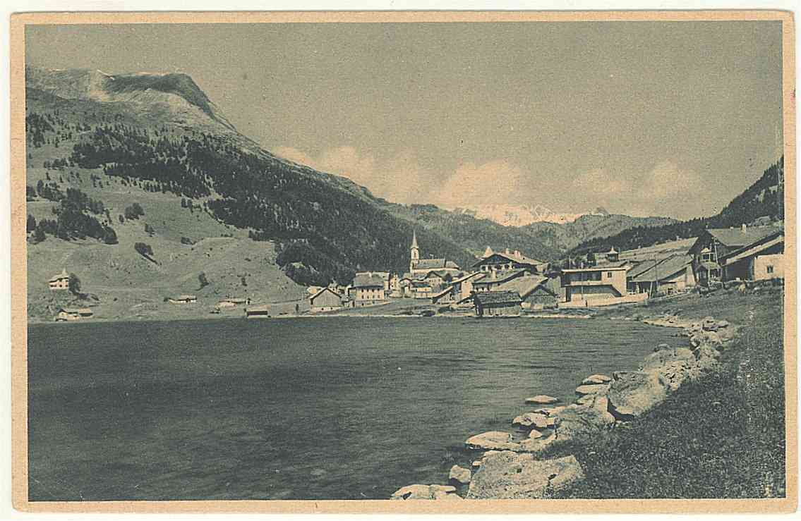 La magia del Lago di Resia in Val Venosta 2 Il villaggio di Curon nel 1948 sul lago di Curon