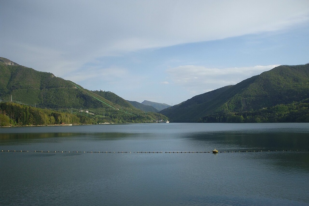 Giornata Internazionale del Picnic: 10 luoghi da Nord a Sud 6 Lago di Suviana, Bologna