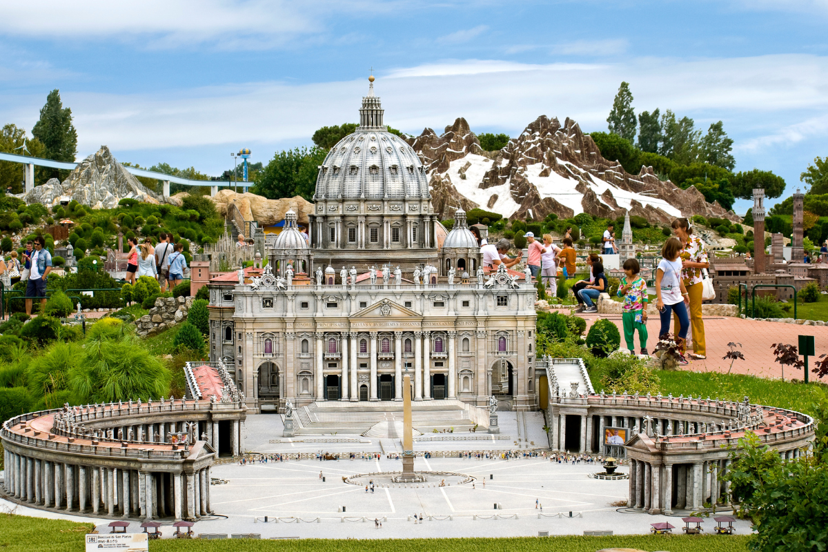 Estate 2024: Parco divertimenti Italia in Miniatura, Rimini