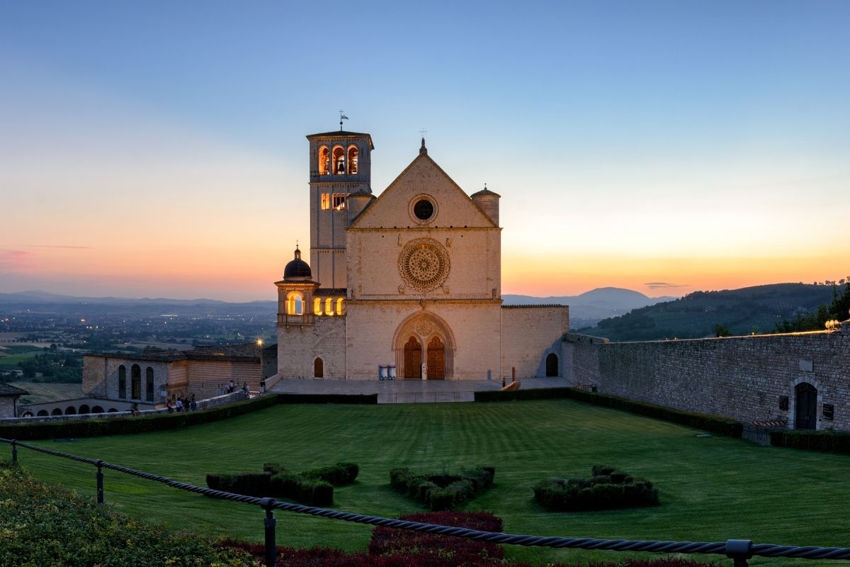 Unesco, Basilica di San Francesco d'Assisi panorama frontale